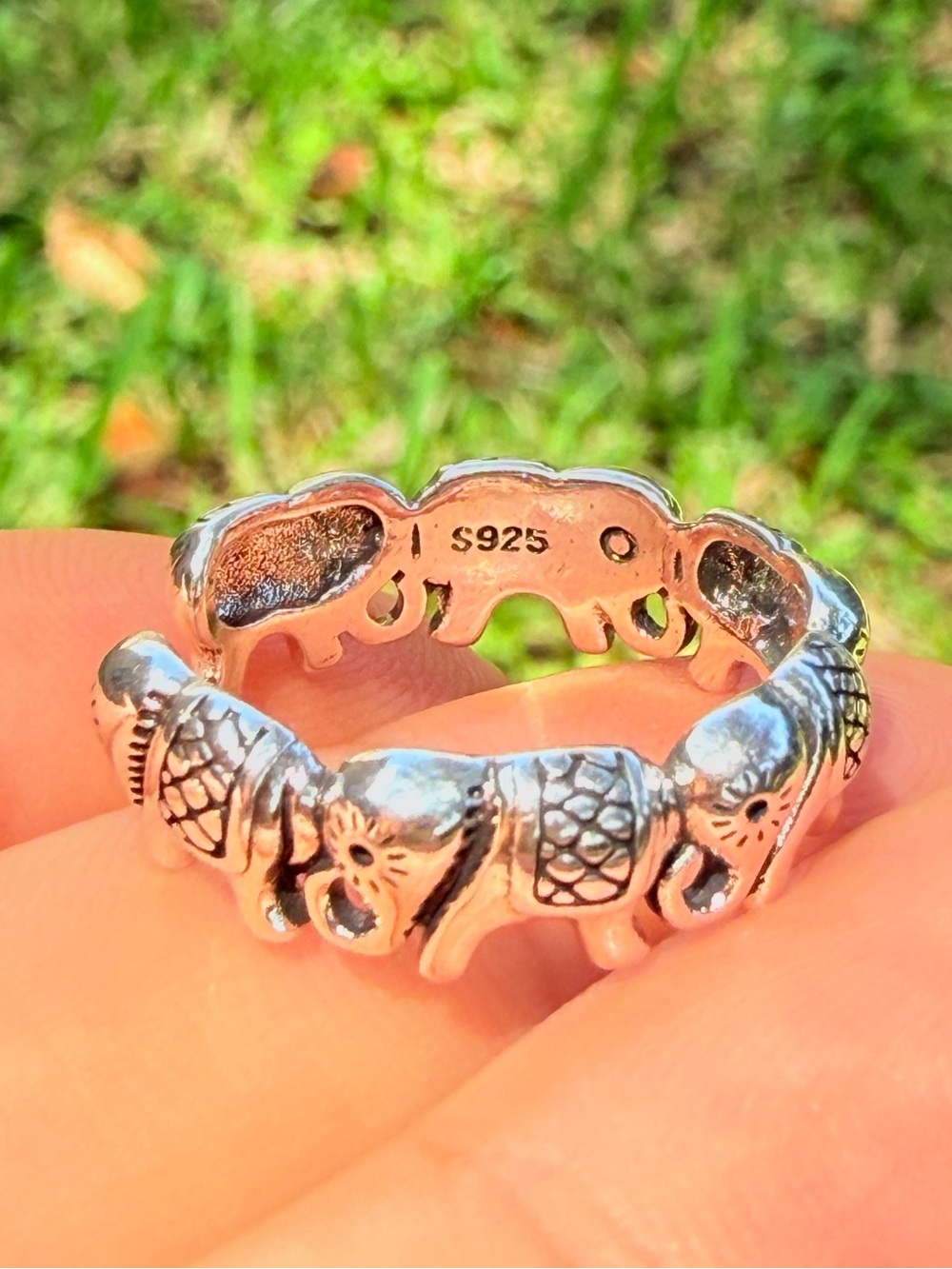 Sterling Silver Textured Band Ring - S925